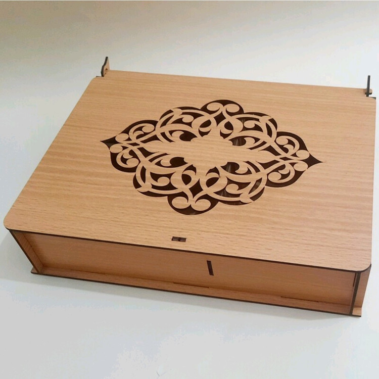 محصول نمونه تستی آجیل جعبه هدیه و پذیرایی لاکچری 1200 گرمی